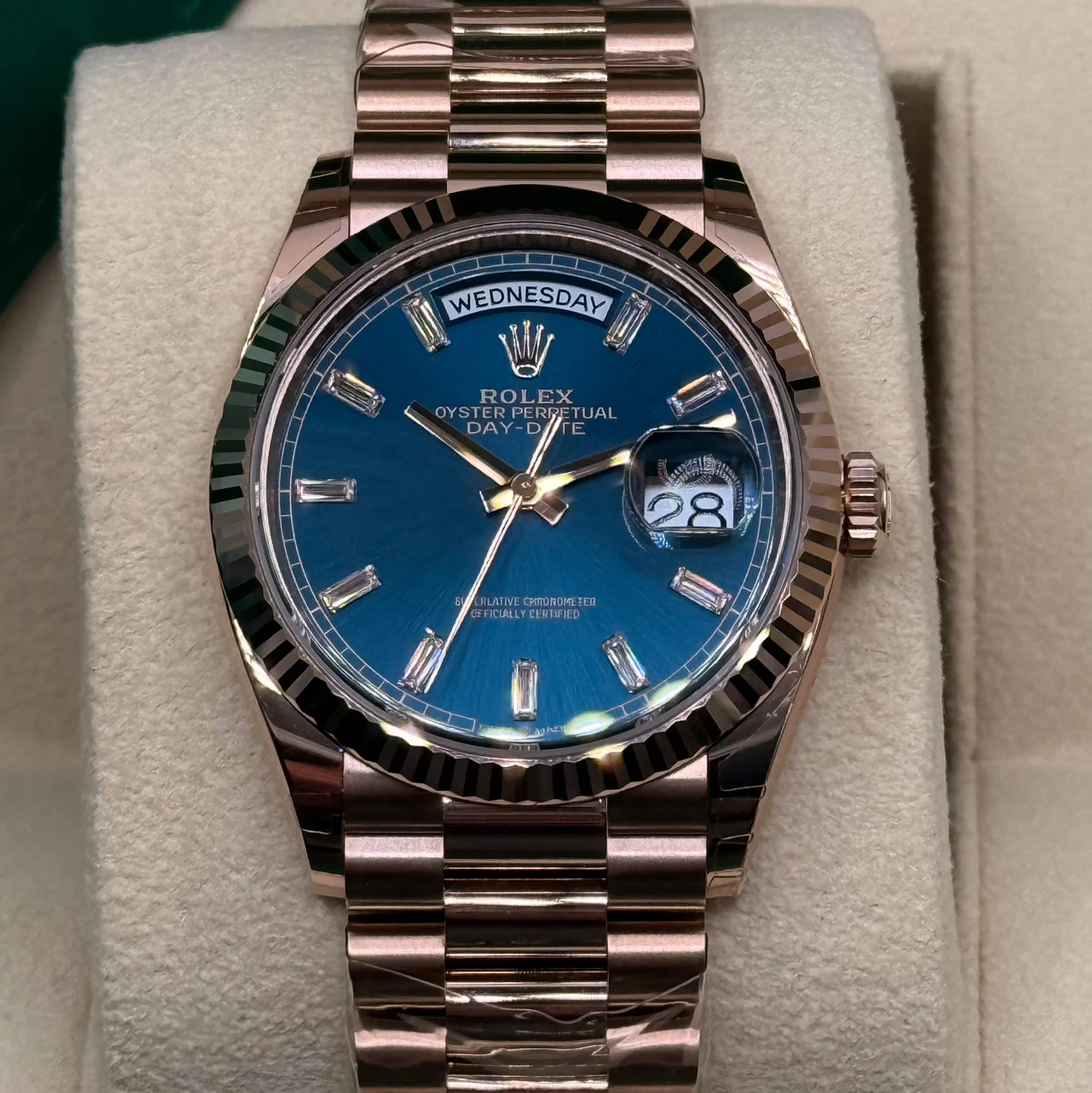 【Free Shipping】【Super Clone】RLX  Day-Date M128235-0085 36mm