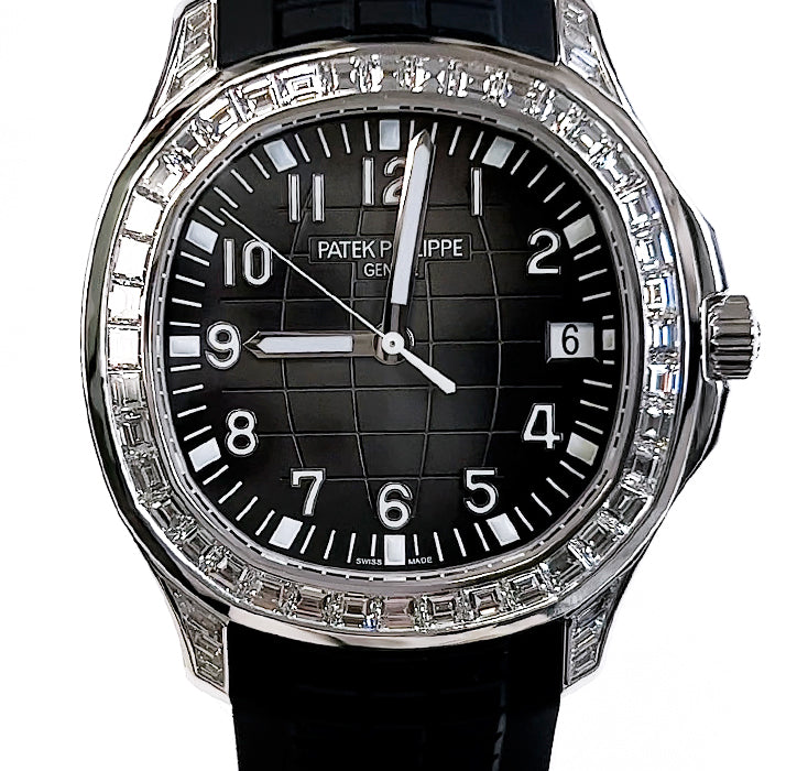 【Free Shipping】【Super Clone】Patek Philippe Aquanaut Diamond Bezel 5167/300G-010