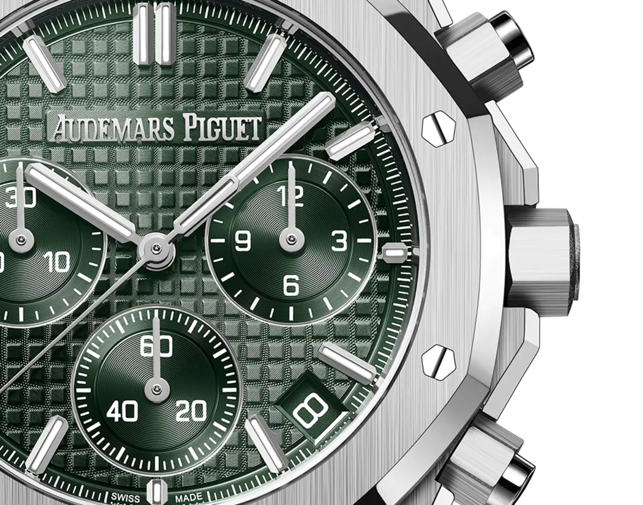 【Free Shipping】【Super Clone】A&P ROYAL OAK Khaki Green Dial CHRONOGRAPH 41mm